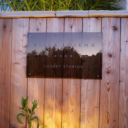 Lojena - Luxury Getaway With Jacuzzi 007 Murter